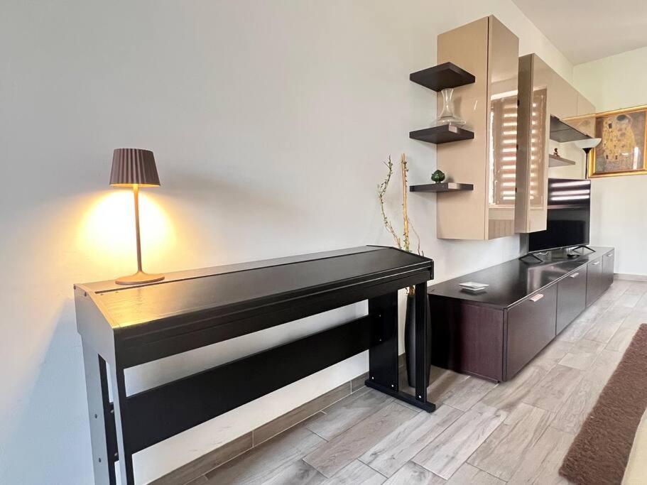 Design Villa-Milano & Rho Fiera Sedriano Luaran gambar